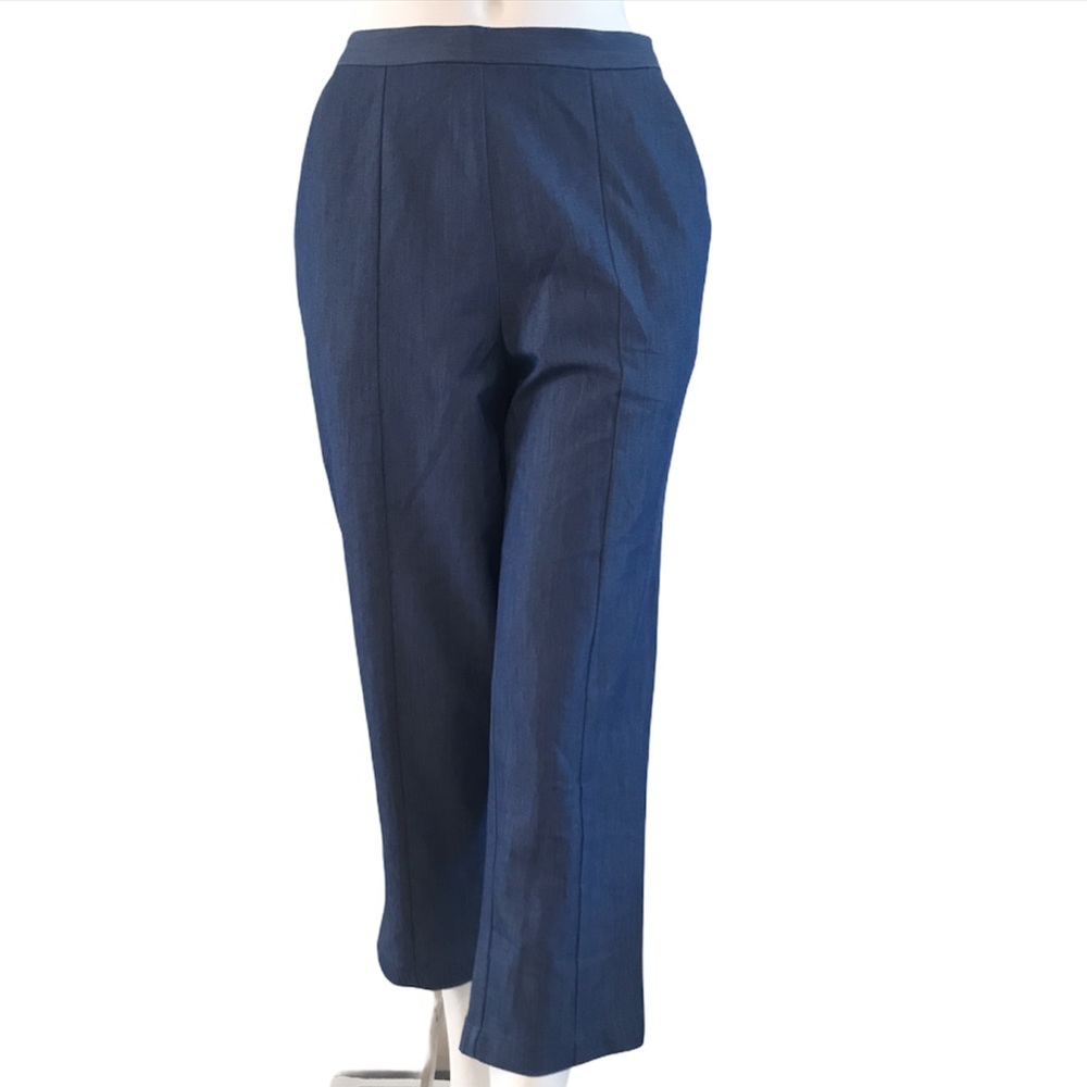 BCBGMaxAzria Blue Ankle Crop pants, Size 10 - Picture 3 of 11